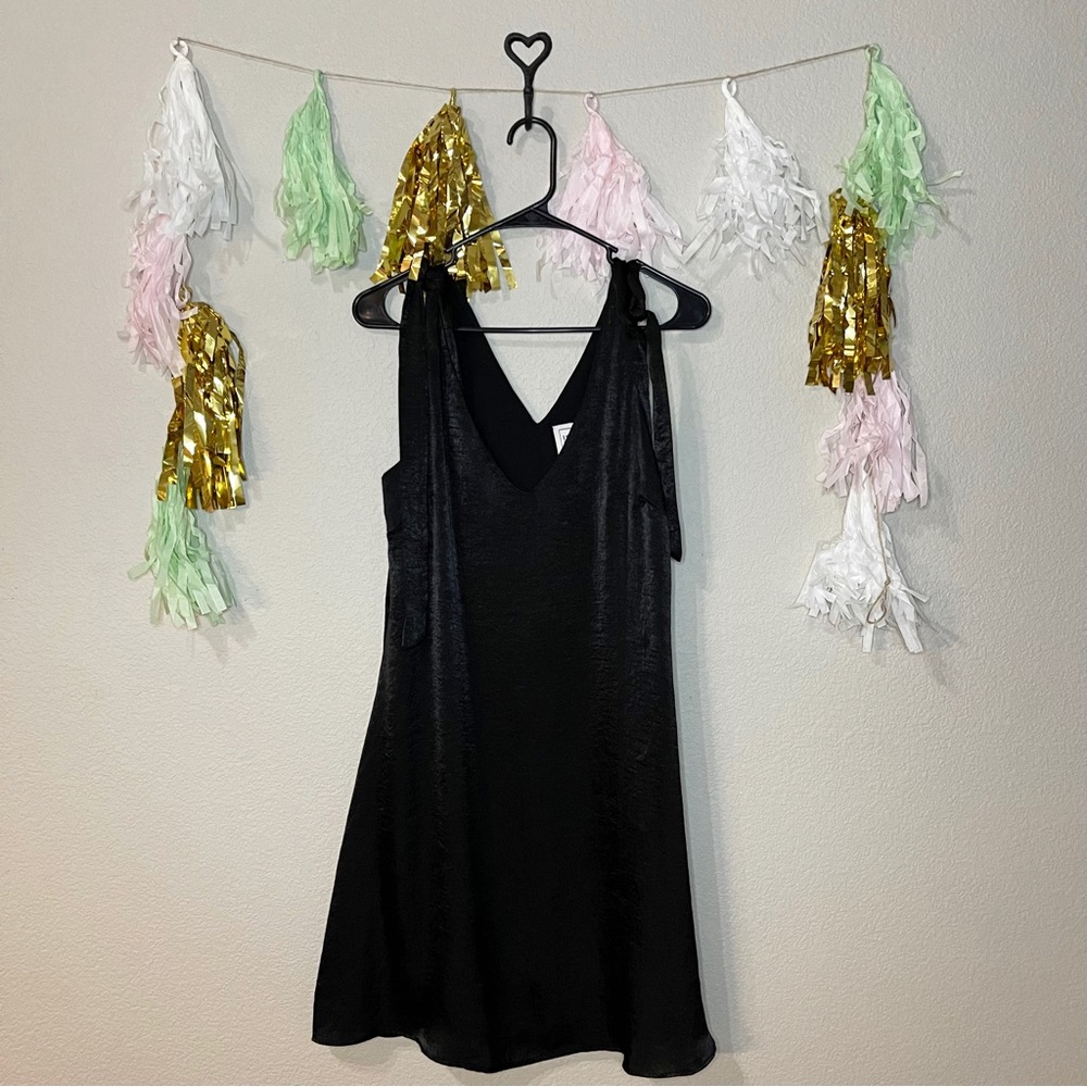 Lisa & Lucy Black Dress
